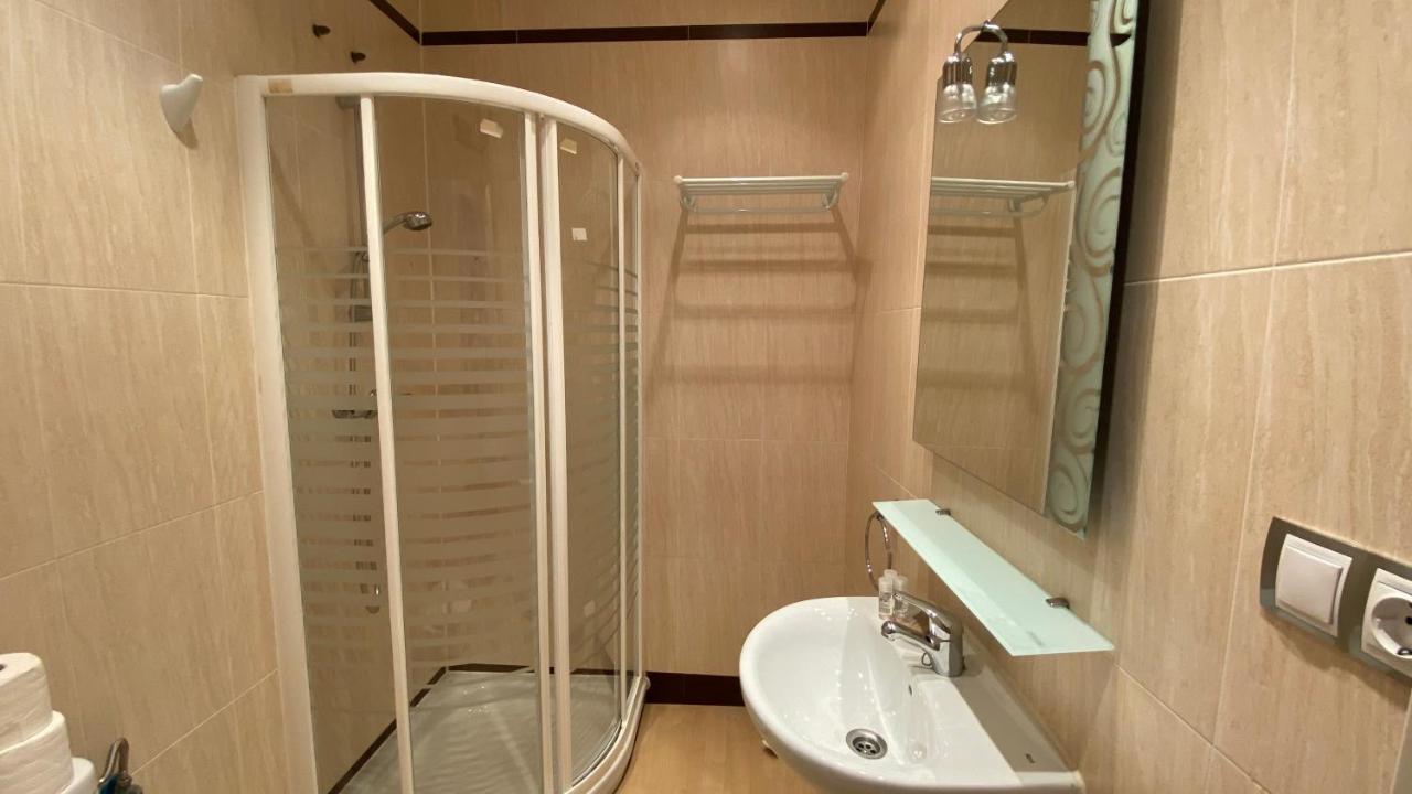 Pensión Insidehome Centro -hab Con Baño Privado En El Centro Y Opcion De Parking-