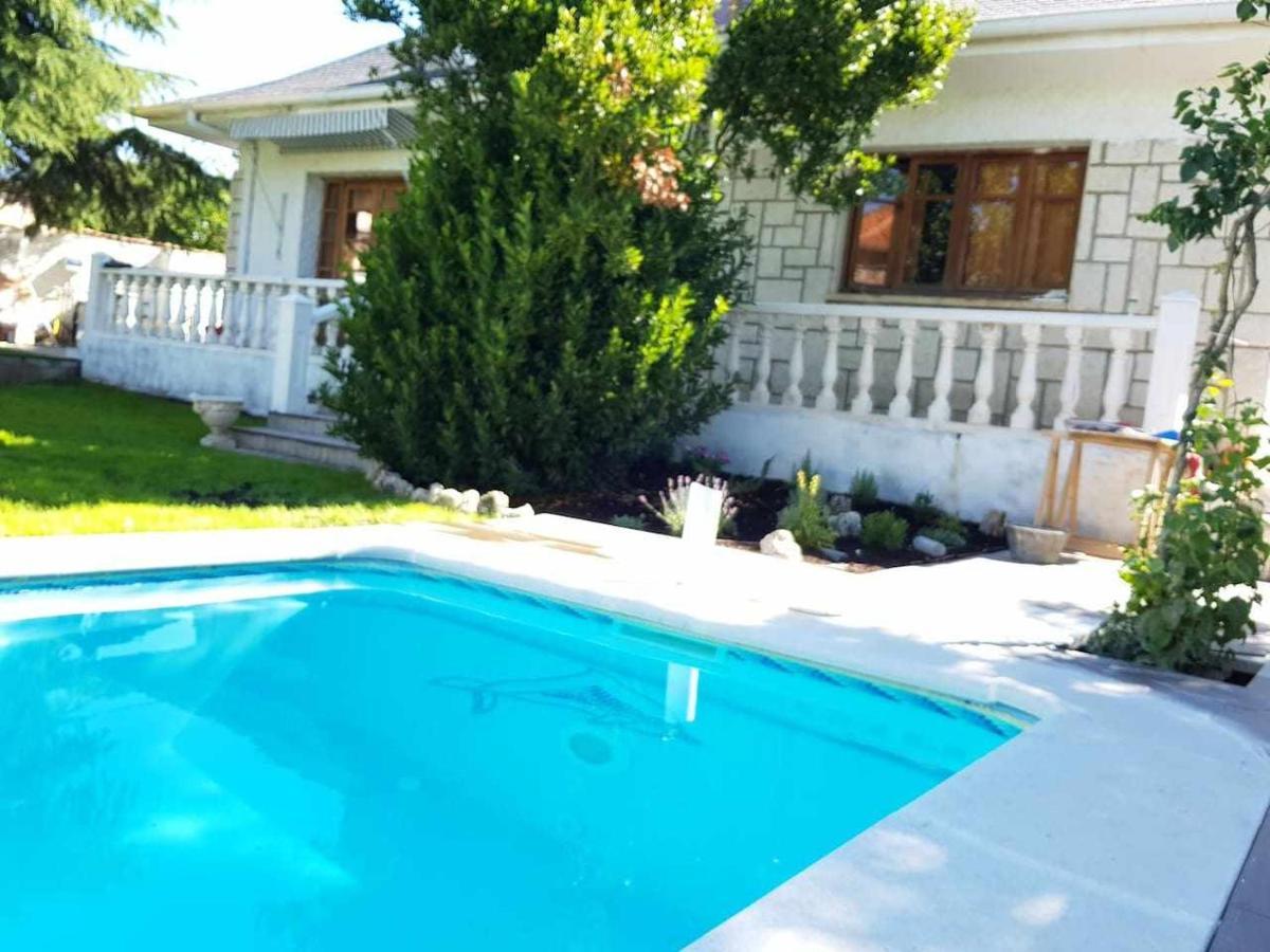 Con Piscina 12 Personas *