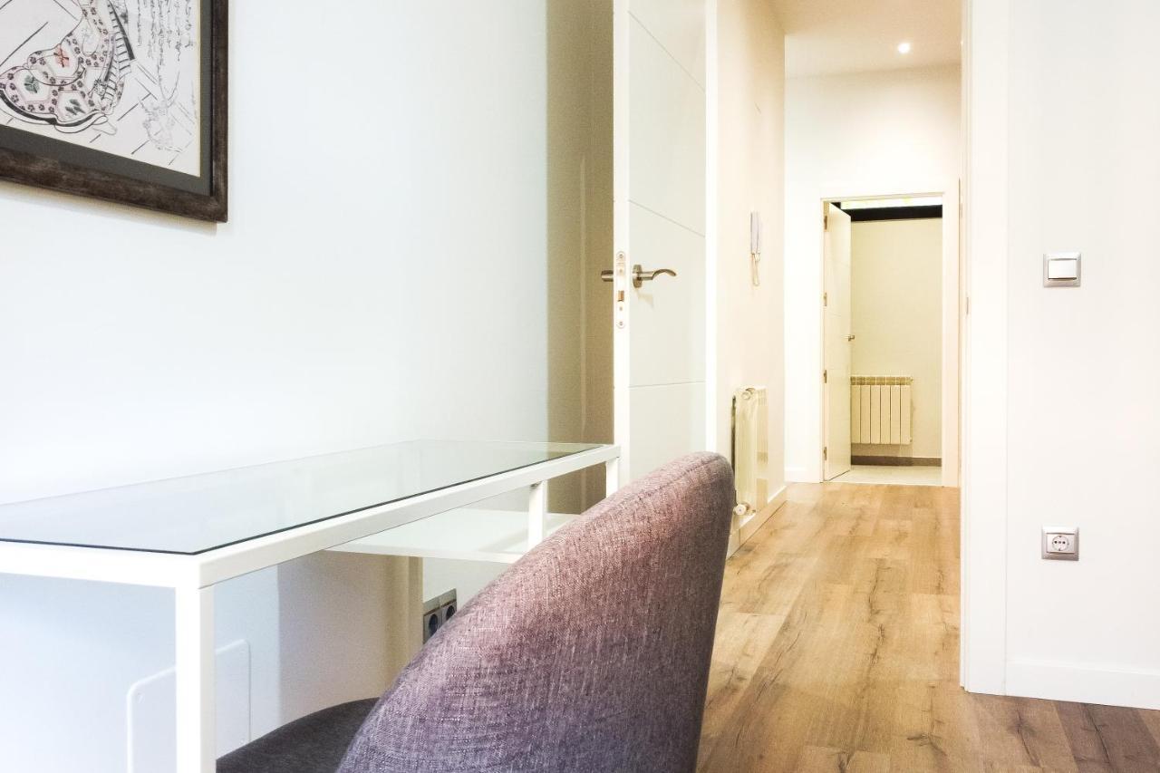 Elegante Laud1 - Nuevo/familia/wifi/tv Apartamento
