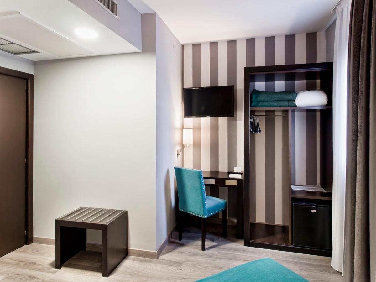 Hotel Zentral Parque 3*
