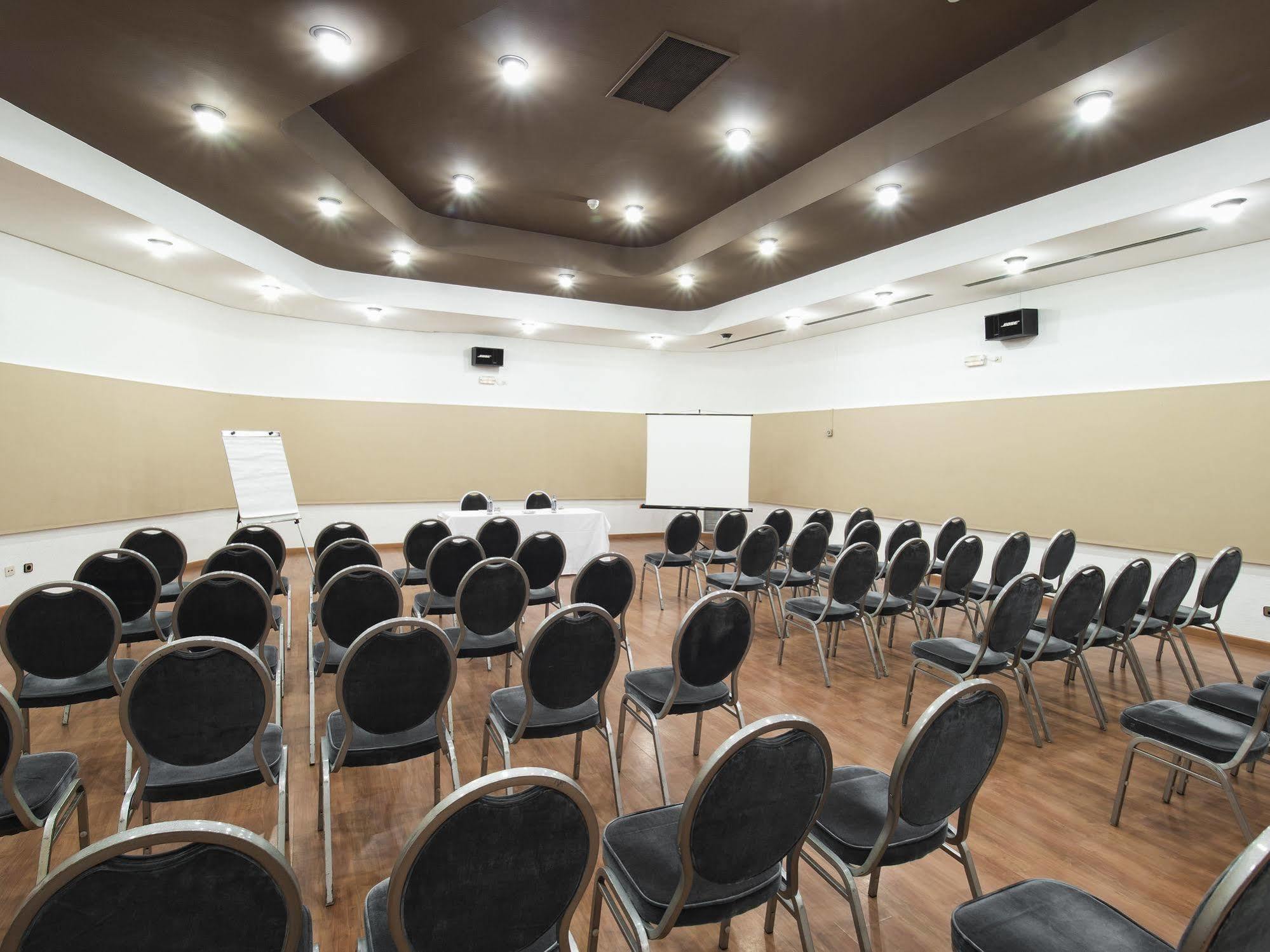 Zentral Parque Hotel 3*